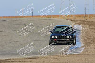 media/Dec-09-2022-Turn8 Trackdays (Fri) [[a82f2e2fc7]]/Advanced Intermediate Combined/Outside Grapevine/